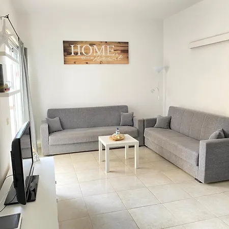 Playa Chica / Playa Gaviotas *