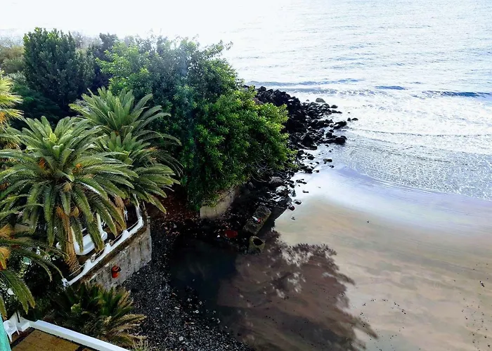 Playa Chica / Playa Gaviotas *